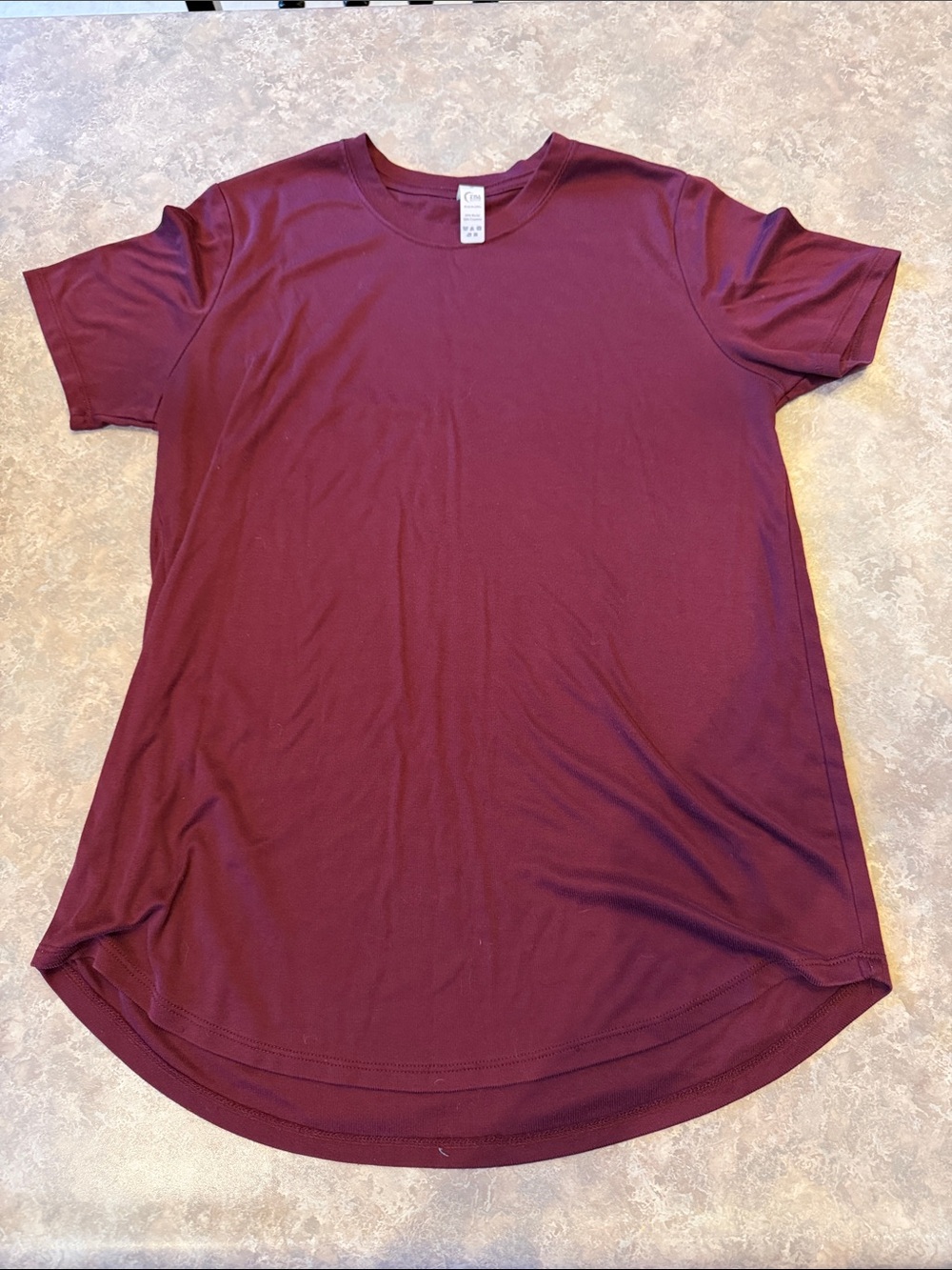 ZYIA Women's Short Sleeve Crewneck Tee - Burgundy